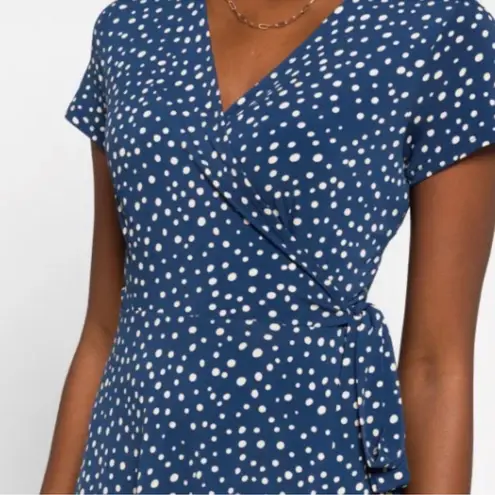 Kaileigh Woman’s Size Medium Navy Faux Wrap Polka Dot Stretch Dress