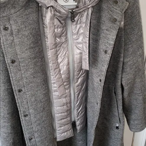 Wool Bogner Gray Hooded Coat Size 6