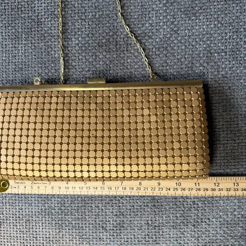 La Regale VTG Gold Metal Mesh Evening Bag Clutch Wedding Guest Retro Glam Disco