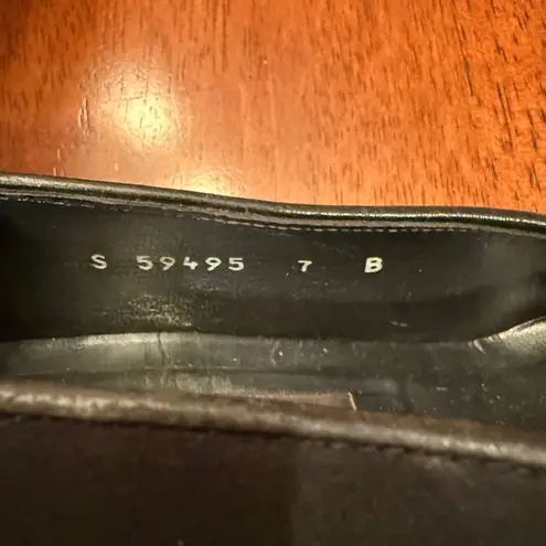 Stuart Weitzman  Black Square Toe‎ Fabric Low Heel Pumps Shoes Size 7 - Image 9