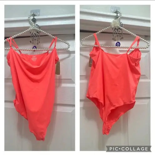 SKIMS Size XL fits everybody Cami bodysuit top thong nectarine NWT