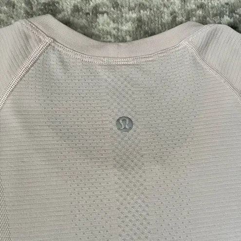 Lululemon  Swiftly Tech Short Sleeve 2.0