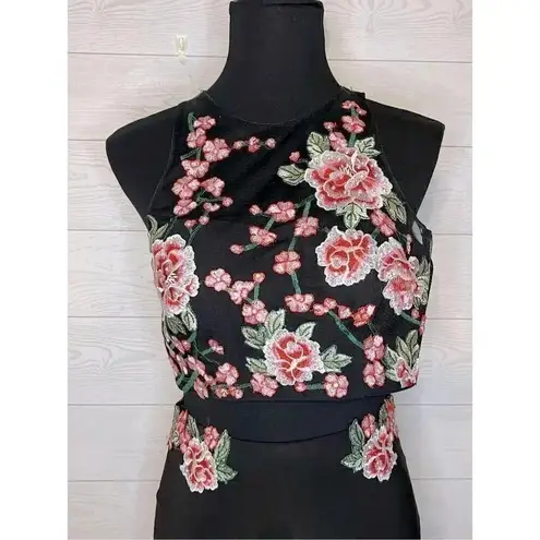 Cachet 2 piece black prom dress with floral embroidery Size 2