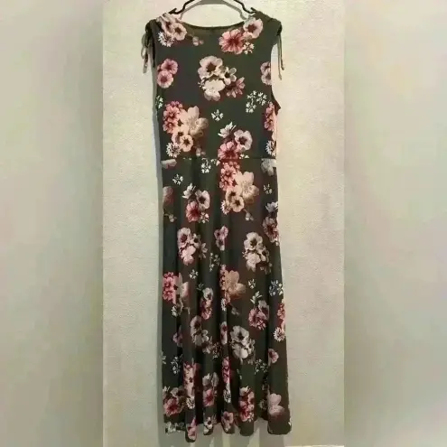 J for Justify  women's gray floral size L-XL dress‎