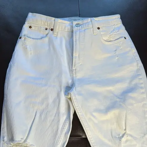 Abercrombie & Fitch Abercrombie White Distressed The Skinny High Rise Jeans