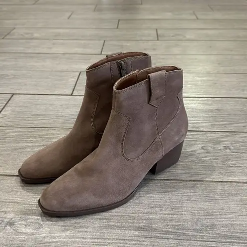 Seychelles Anthropologie Upside Taupe Suede Booties New!
