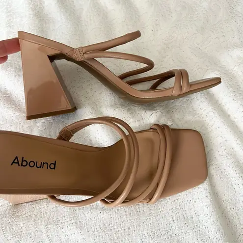 Abound  Austyn Tubular Strappy Block Heeled Sandal Tan Mocha Size 9 NEW