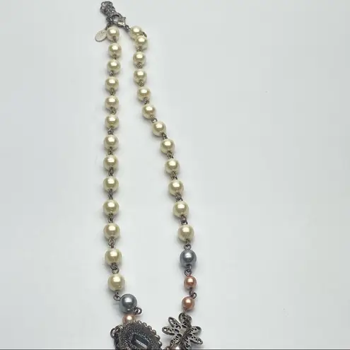 American Eagle  AEO Pearl Rhinestone Pendant Necklace