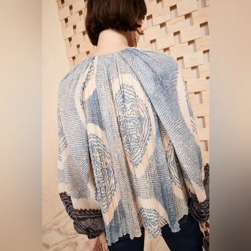 Ulla Johnson Pauline Printed Silk Chiffon Blouse Moonstone Blouse Size 2 Peasant