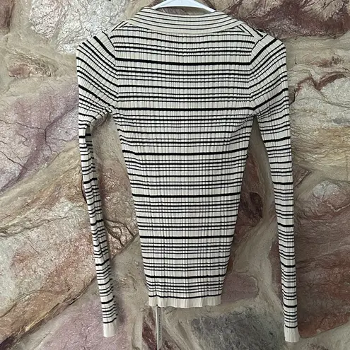 Commense Musical Notation Knit Top size XS Black