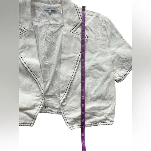Crescent White Jacket with Black Detailing linen cropped size small