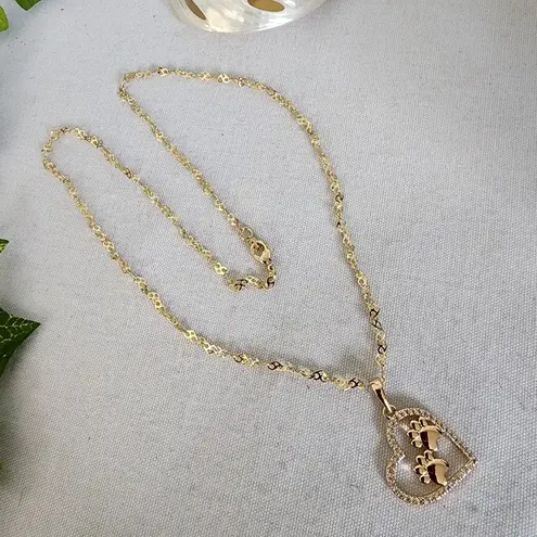 Gold Filled Heart Link Chain Necklace with Paw Print Heart Charm Pendant