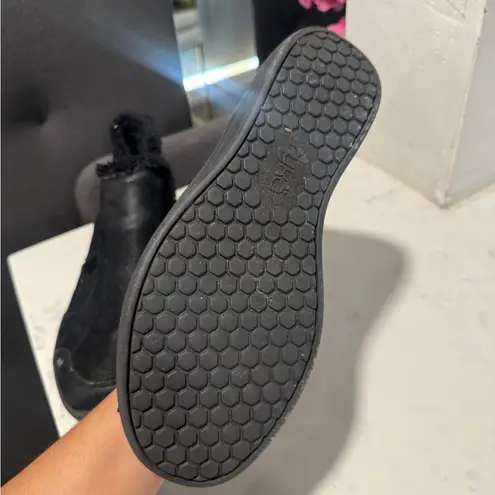 Ryka Black Winter Rain Boots with Zipper Closure