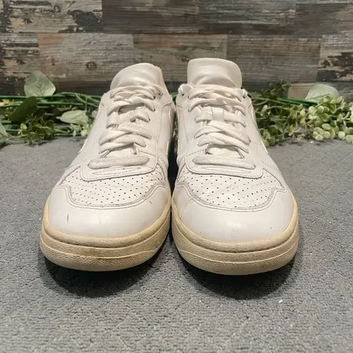 VEJA V-10 Sneakers Size 10 Women's