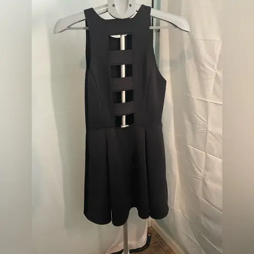 Abercrombie & Fitch ABERCROMBIE &‎ Fitch Scuba Skater back cutout Black Dress Size Medium