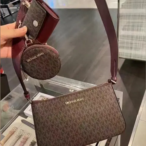 Michael Kors  JET SET S CROSSBODY BAG WITH TECH ATTACHED Merlot - Image 4