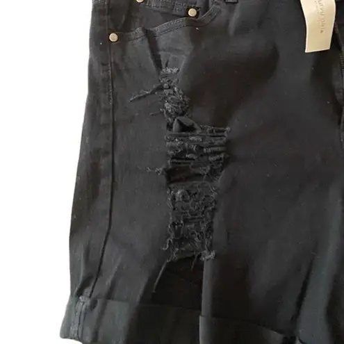 Ashley Stewart  NEW curvy girl plus size 22 black distressed shorts