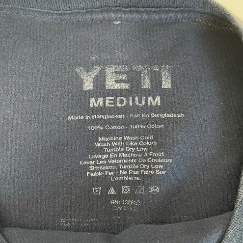 Yeti 100% Cotton Navy Blue Short Sleeve Fishing Graphic Tee