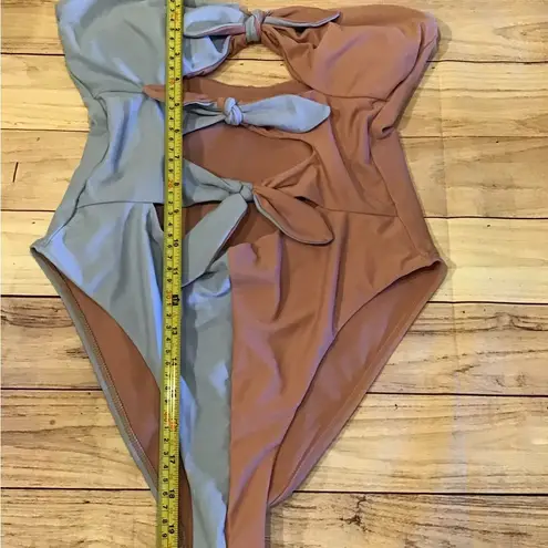 Gossip fashionable womans bathing suit size large