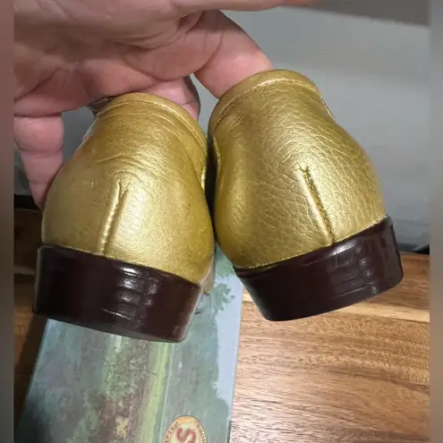 SAS Metro M Gold Slip On Loafer Size 8N