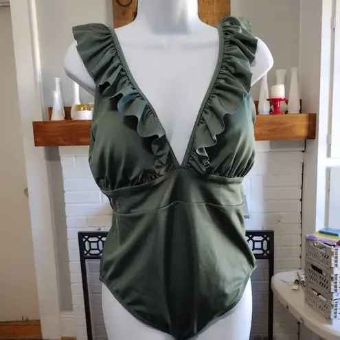 H&M NEW  Green Ruffled One-Piece Swimsuit - Image 2