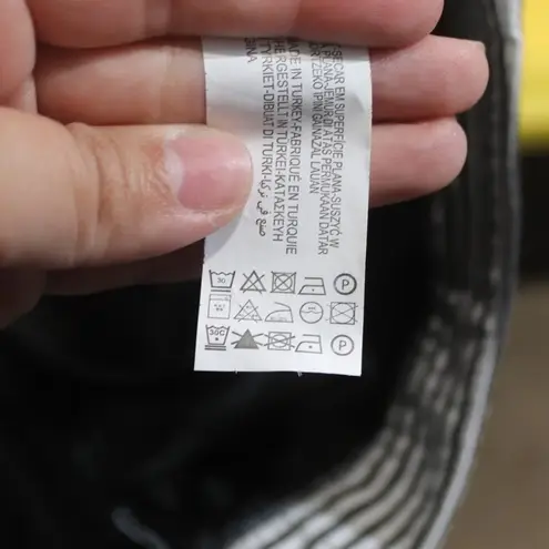 ZARA  Black Striped Seersucker Pants Sz S