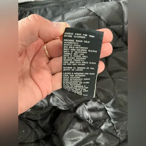 1 Madison Women’s WARM WEATHERPROOF coat ❄️❄️❄️