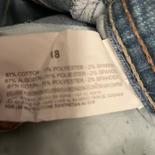 Gloria Vanderbilt Amanda Capri Jeans