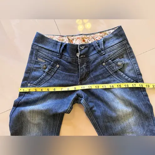 Cocoa Jeans Colombian Jeans Vintage Size USA 6 Acid Wash Jeans. Pockets Button Blue
