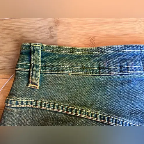 Jordache Vintage Women's Yoke Front Art to wear Tie Dye Denim Skirt, Y2K|Size:28