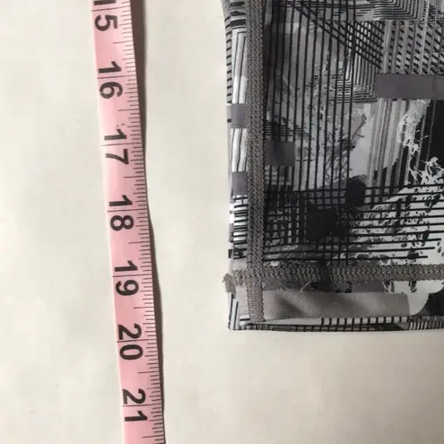 Head athletic cropped leggings xs black and white