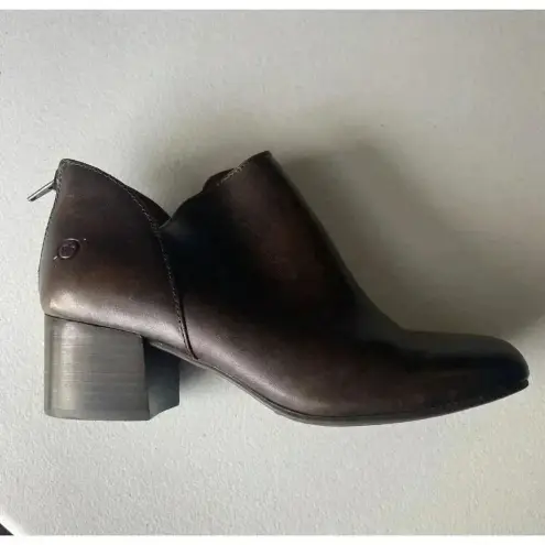 Born Shoes Womens Antonia Back Zip Ankle Bootie 6