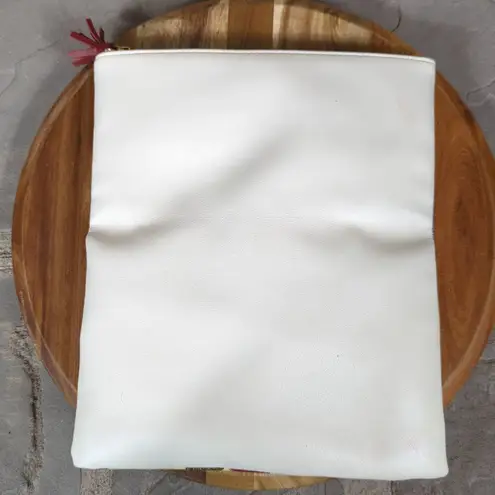 Rachel Pally Woman's Clutch Purse Fold Over Cream Floral Zip Faux Leather Canvas