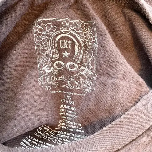 CMT Everyone Loves A Cowboy Graphic Tee Brown Country Western Juniors L Rodeo Size L