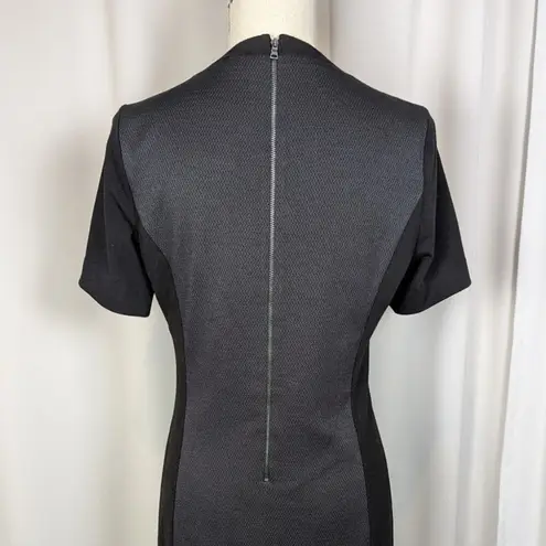 Tahari V-neck Short Sleeve Sheath Dress Black and Gray Size 8