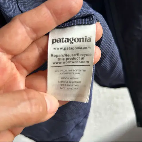 Patagonia   Navy windbreaker Jacket