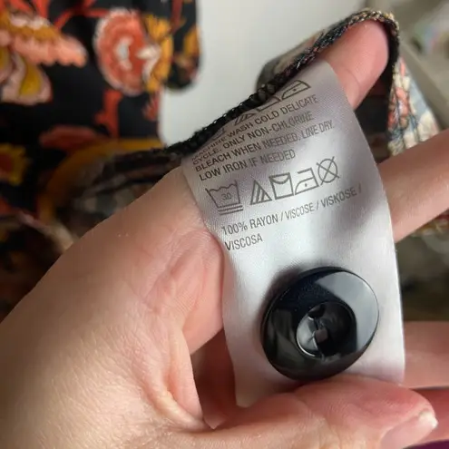 Susan Graver Weekend Size 2X Button Front Tunic Blouse Floral Black Kimono Boho - Image 3