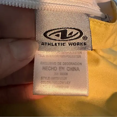 Athletic Works  reversible lightweight wind rain jacket zipper Velcro closure