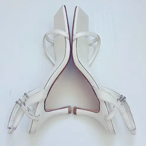 Raye Margaret Heel in White. Size 8