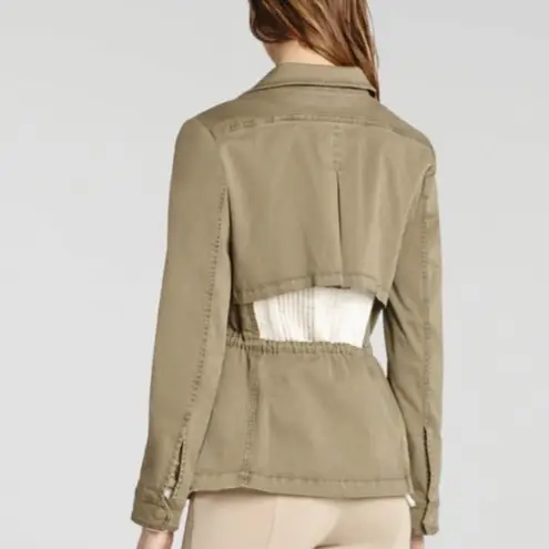 BCBGMAXAZRIA  Bronnen White Military Open Back Jacket size Small