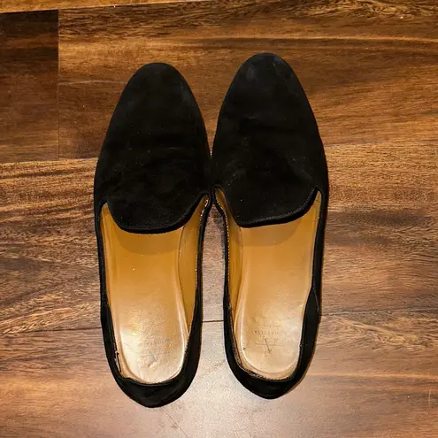 Aquatalia Emmaline Water Resistant Black Loafer in Size 10