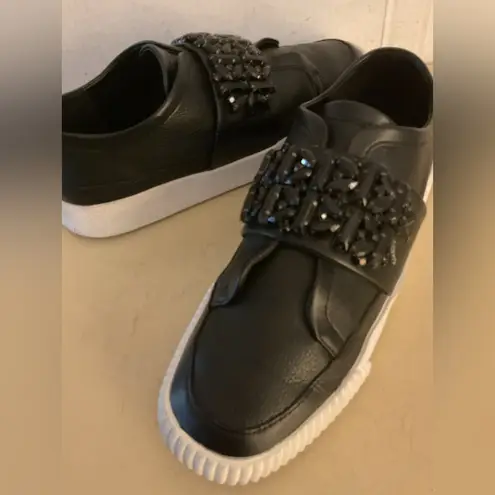 Karl Lagerfeld women black leather platform Jules sneakers Size 8