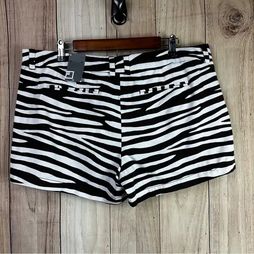 Chic Zebra Print JCP Women's Shorts White Size 16