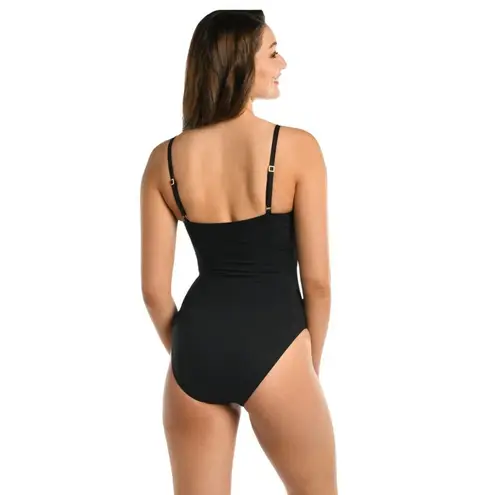 La Blanca NWT! Island Goddess Asymmetrical Twist One Piece - Size 10