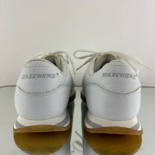 Skechers Vintage Y2K 2000s White Leather Rhinestone Stripe Casual Track Sneakers