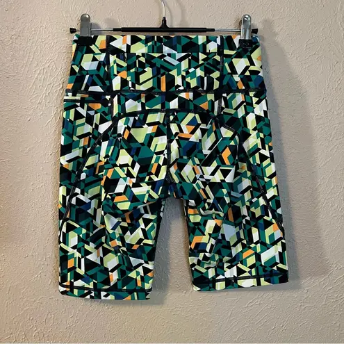 Sweaty Betty NWT  Power 9” Biker Shorts Green Geo Maze XS 0