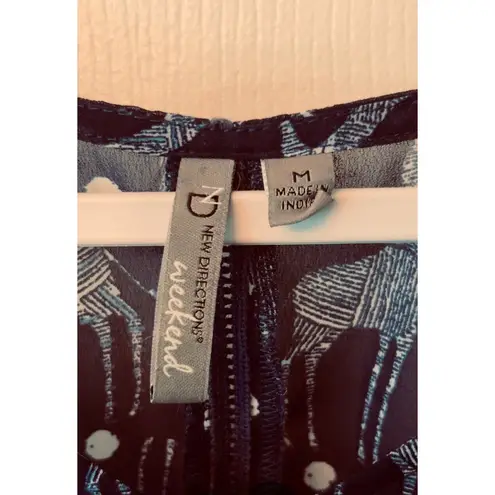 New Directions M Women's Giraffe Print Top Shabby Chic Sheer Coquette Artsy Blue Size M