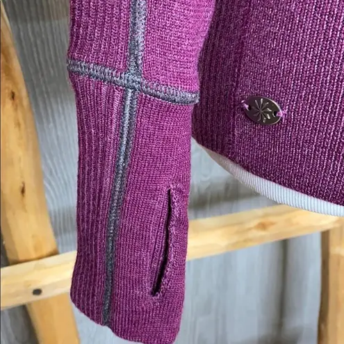 Athleta  Giant Slalom Thumb Hole Zip Sweater XXS - Image 3
