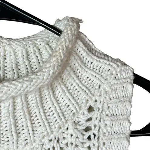 Moth Sleeveless White Turtleneck Sweater Size Large