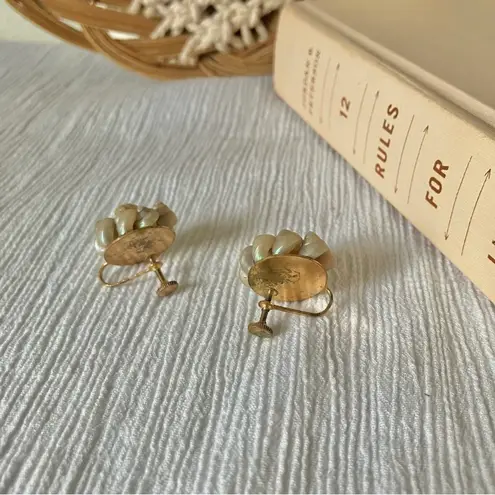 Vintage Mini Conch Screwback Earrings “Zinaida” Seashell Cluster Mermaidcore Jewelry Silver